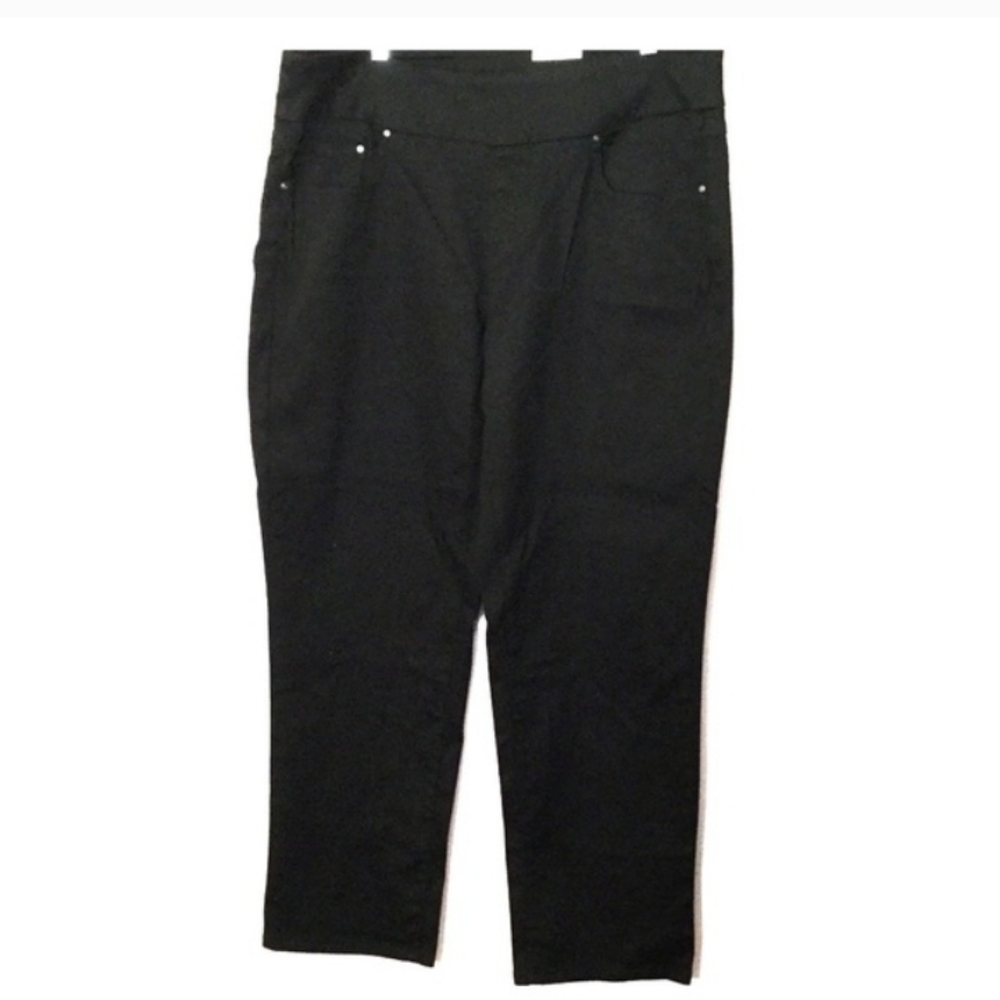 Time and Tru Men's Black Chinos